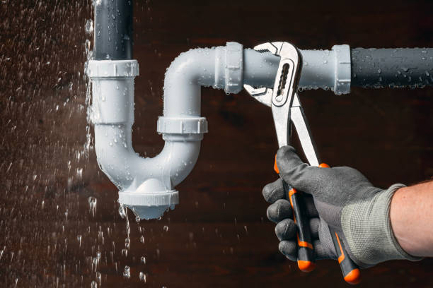 Professional Drain Cleaning technician working in Woodstown, NJ